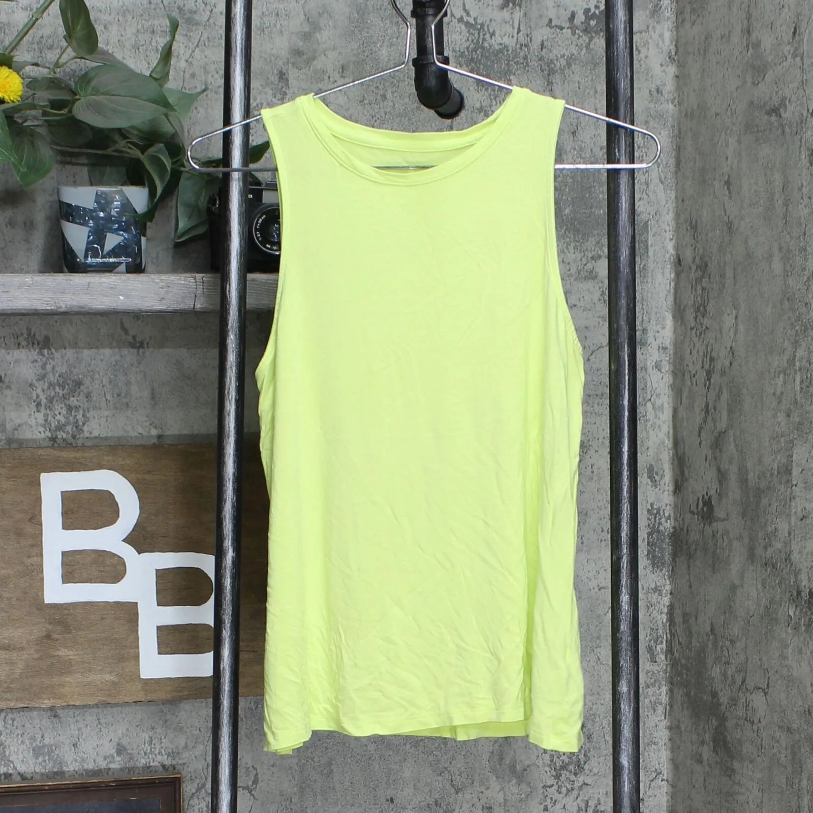 A New Day Women's Flowy Relaxed Sleevess Tank Top Lime Green Small