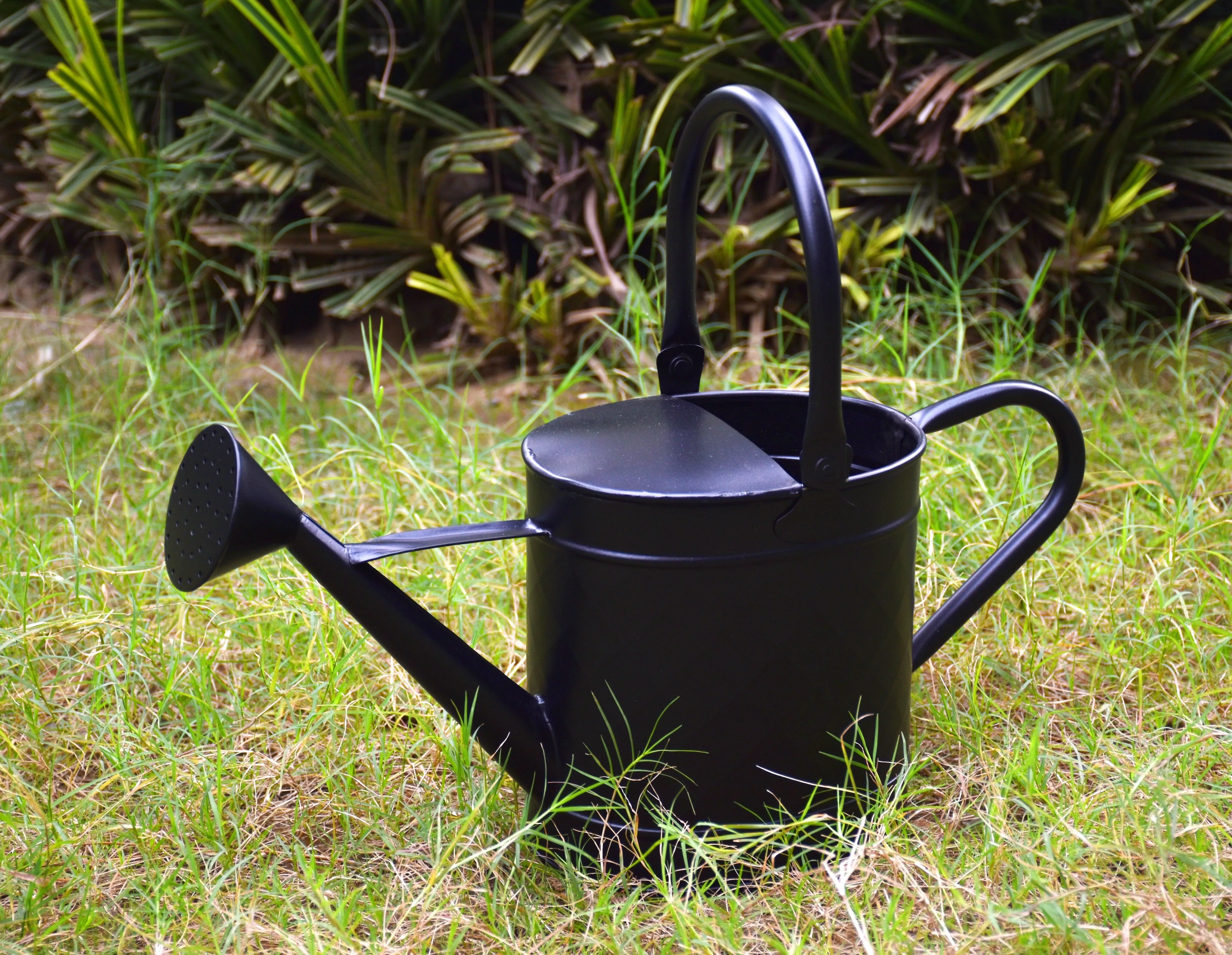 Better Homes & Gardens Black Metal Watering Can Rust Resistance Indoor/Outdoor