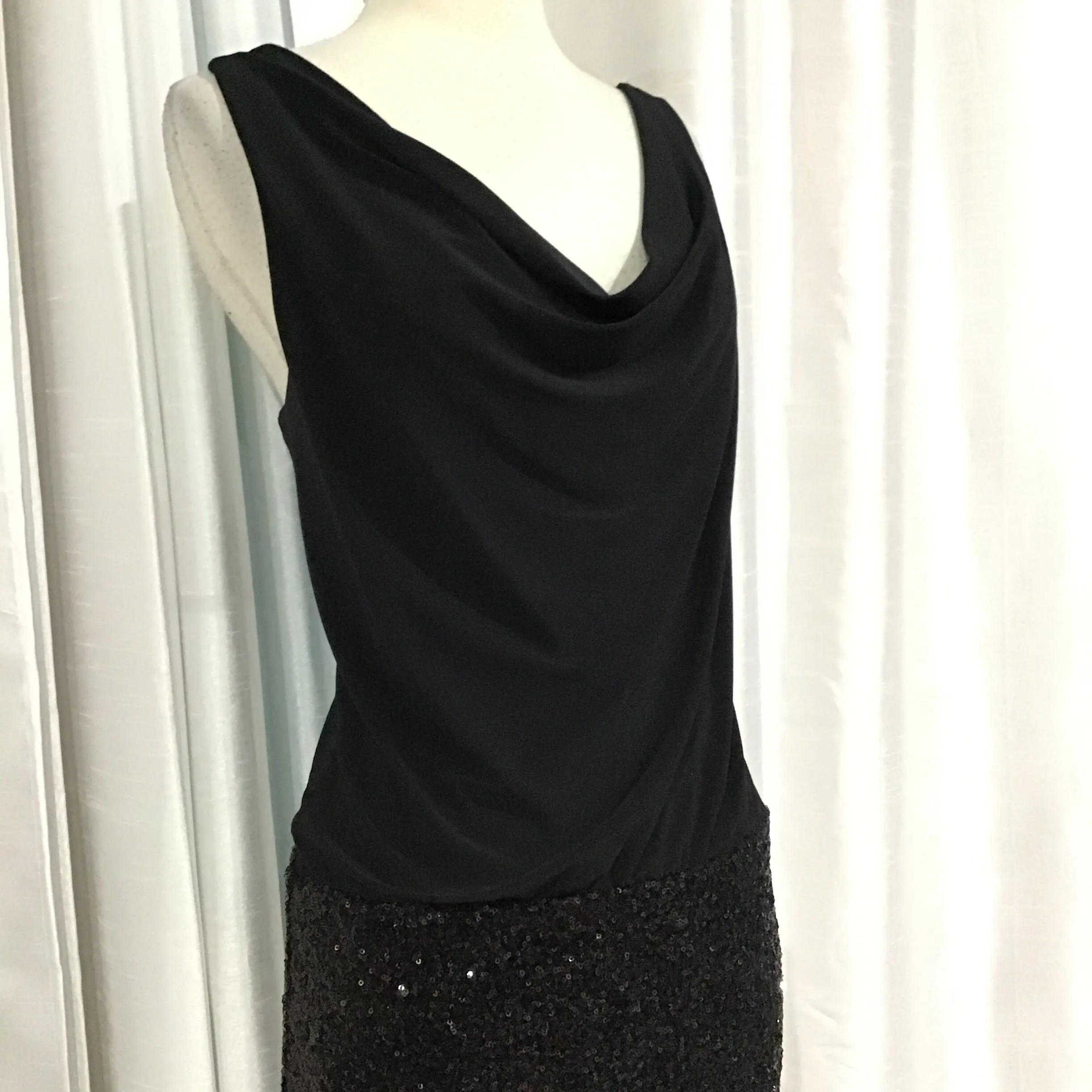 BOUTIQUE Short Black & Sequined Gown Size 5/6