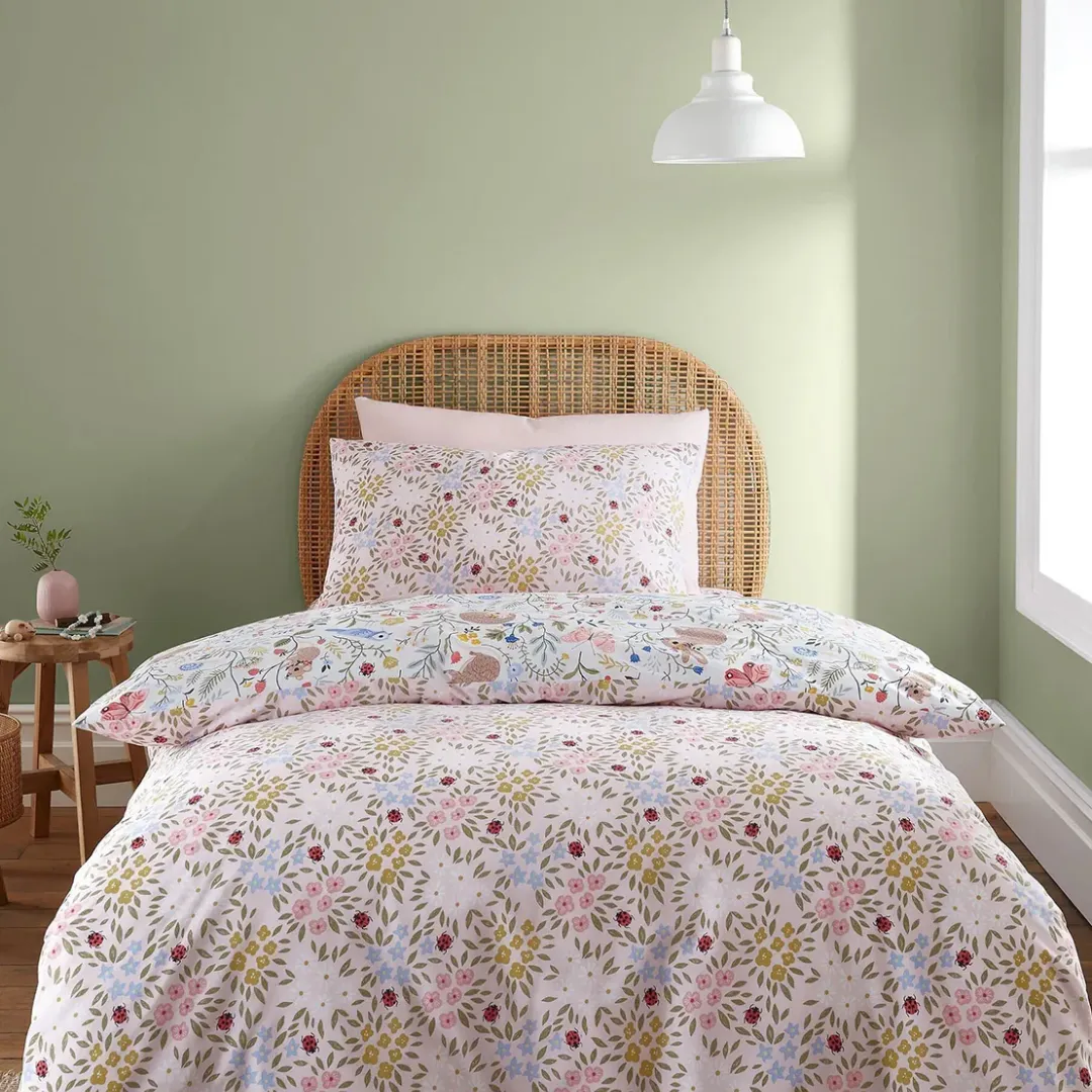 CL Garden Animals White Duvet Set