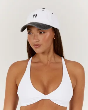 CONTRAST CAP - BLACK WHITE