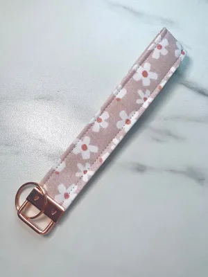 daisy garden key fob