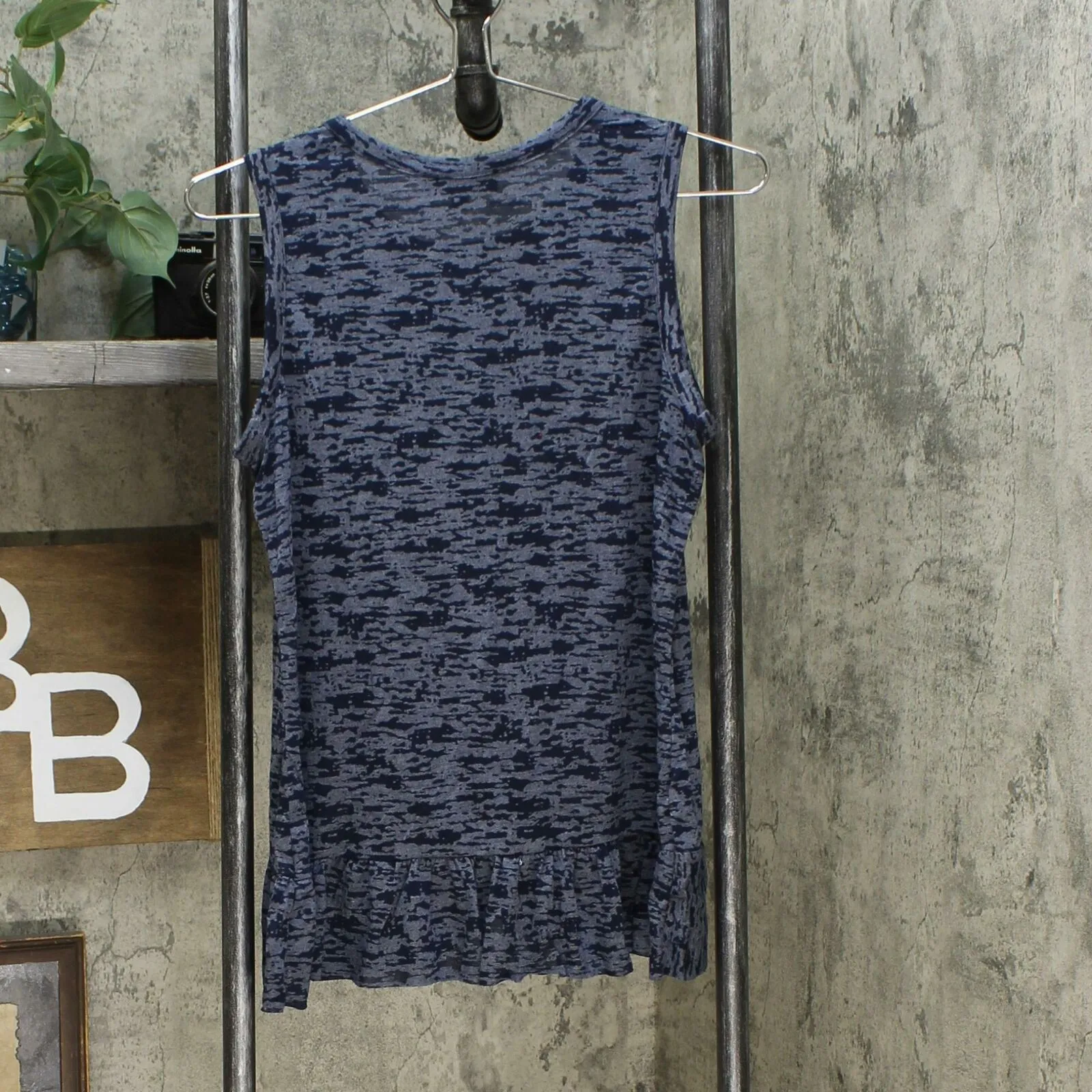 DG2 by Diane Gilman Women's Burnout Ruffle Tank Top Navy Small
