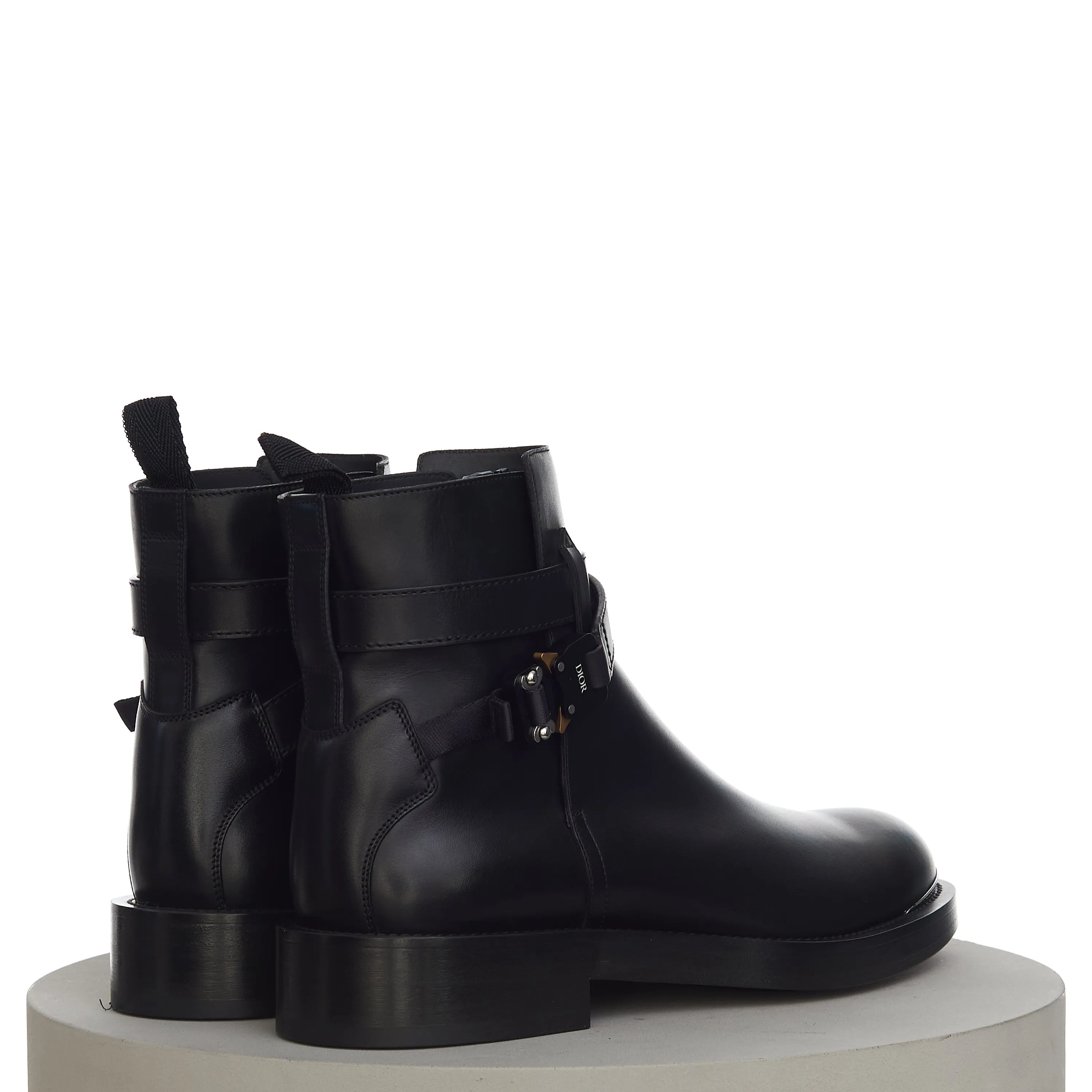 Evidence Ankle Boot In Black Smooth Calfskin With Aluminium Buckle