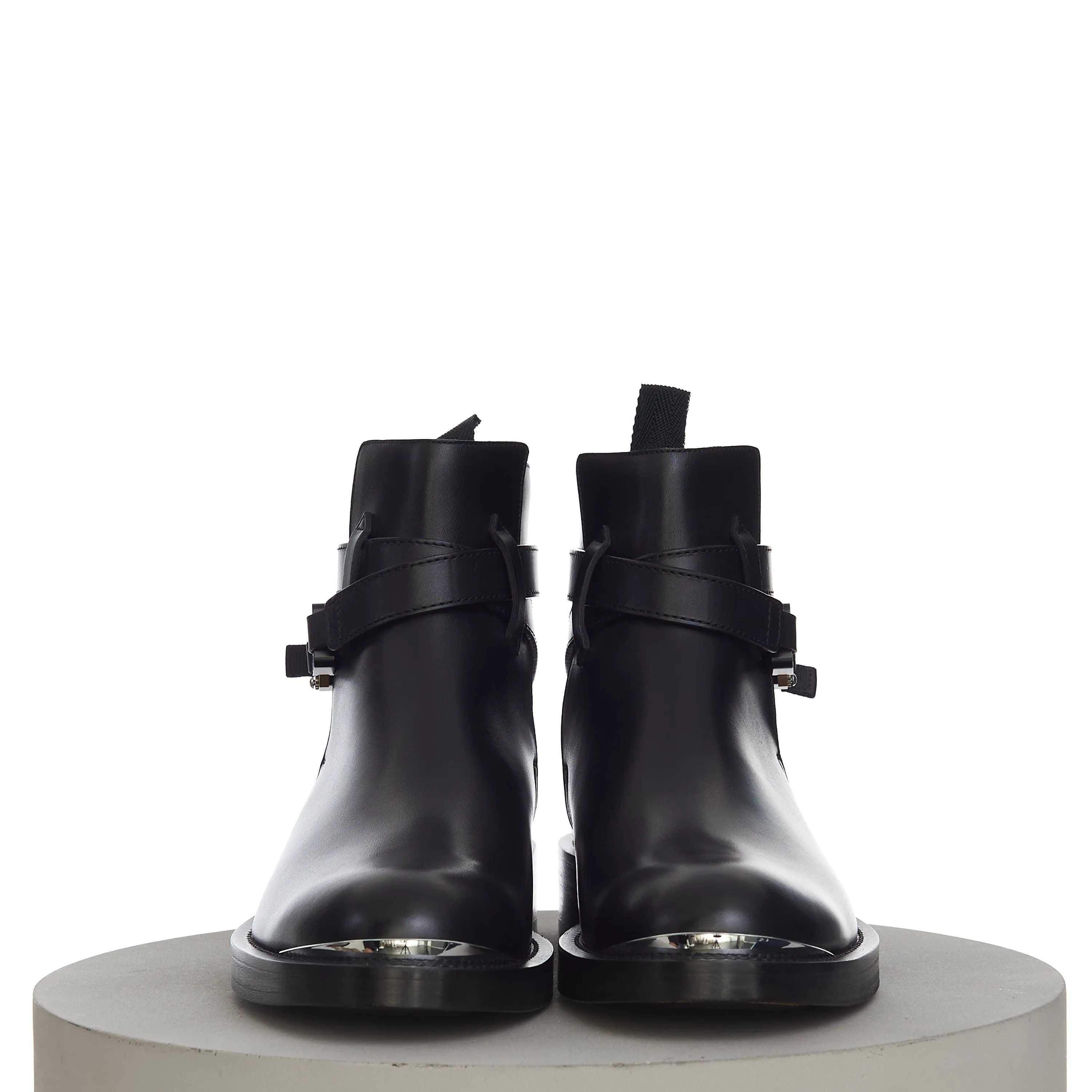 Evidence Ankle Boot In Black Smooth Calfskin With Aluminium Buckle