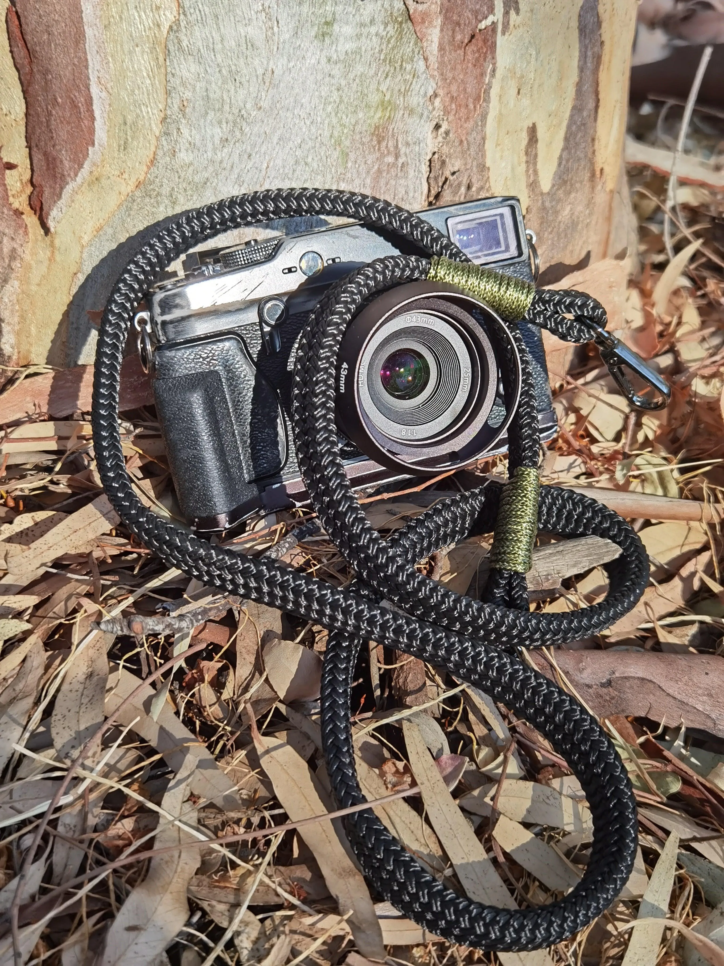 Flat Black Acrylic Camera Strap SE