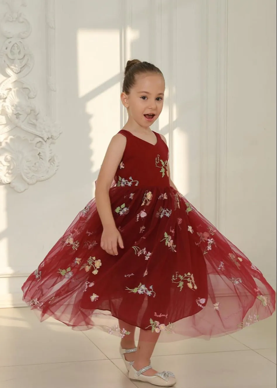 Floral Embroidered Tulle Strap Girl Dress in Wine