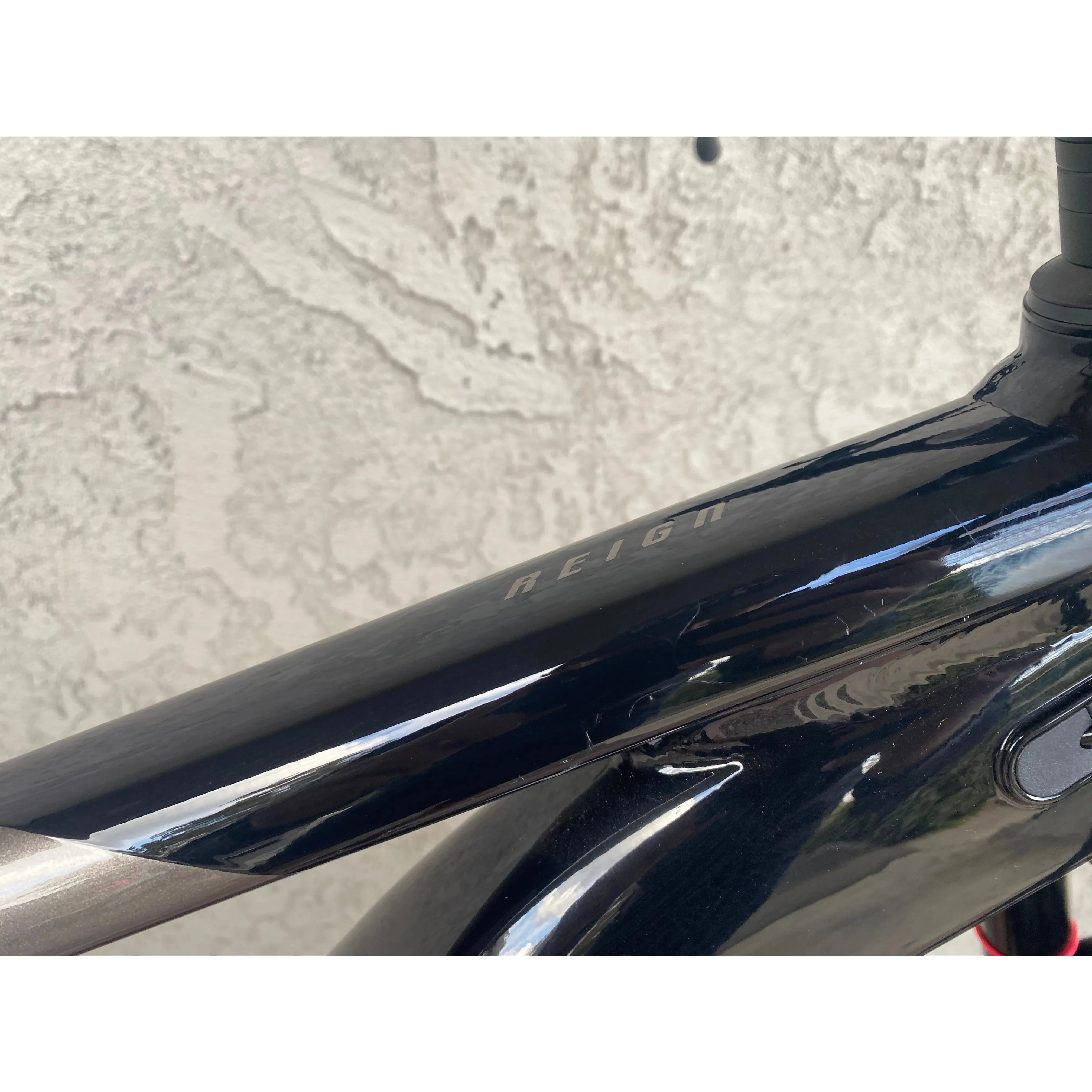Giant Reign 2 29  — BLEM
