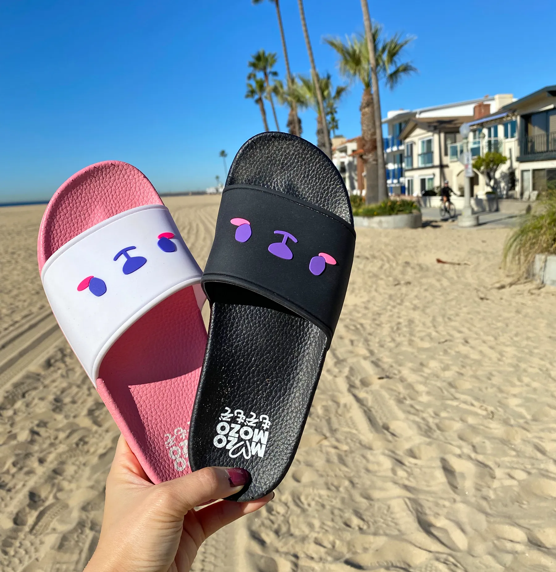 Ichigo-kuma slides  •ᴥ•