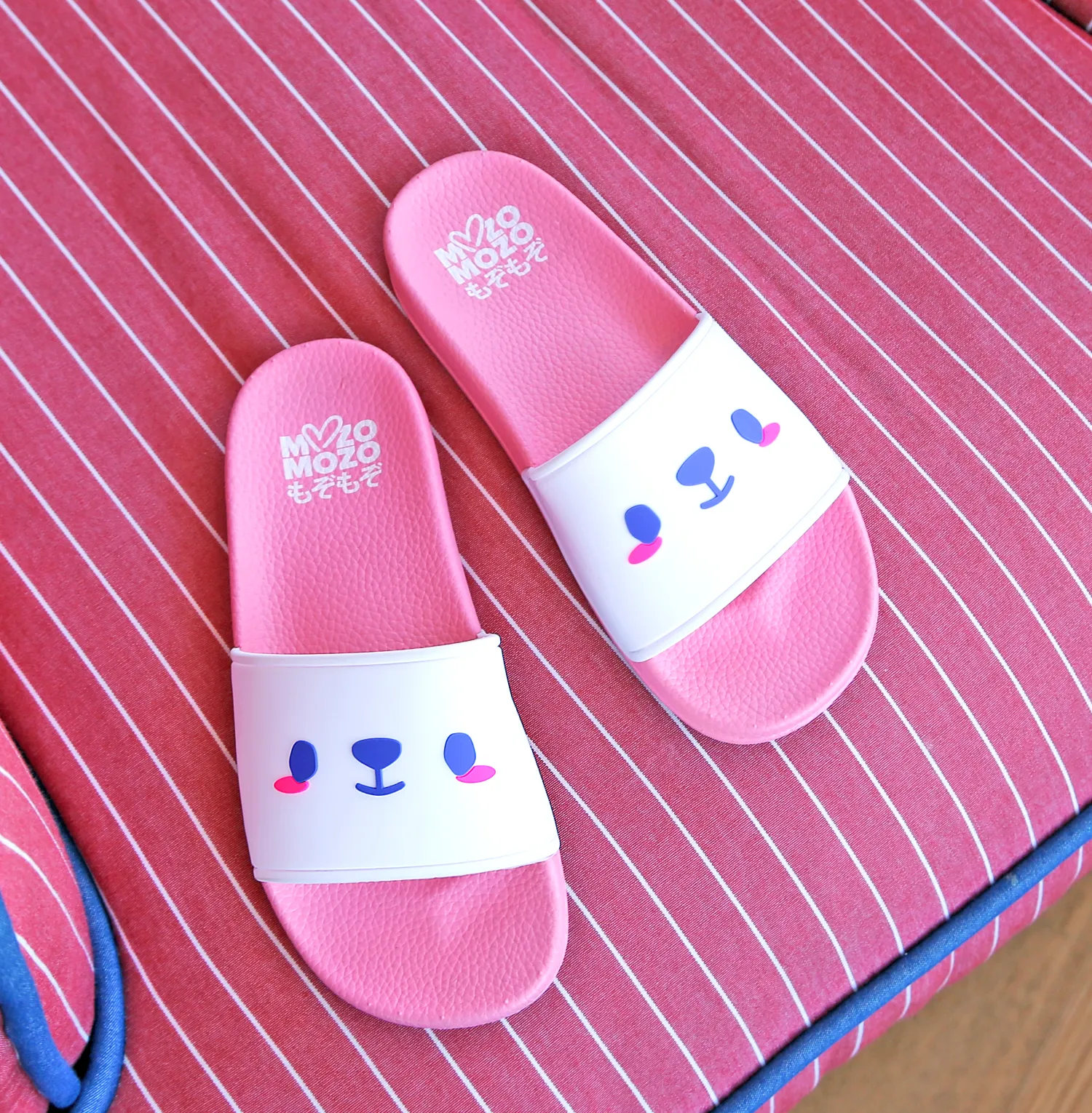 Ichigo-kuma slides  •ᴥ•