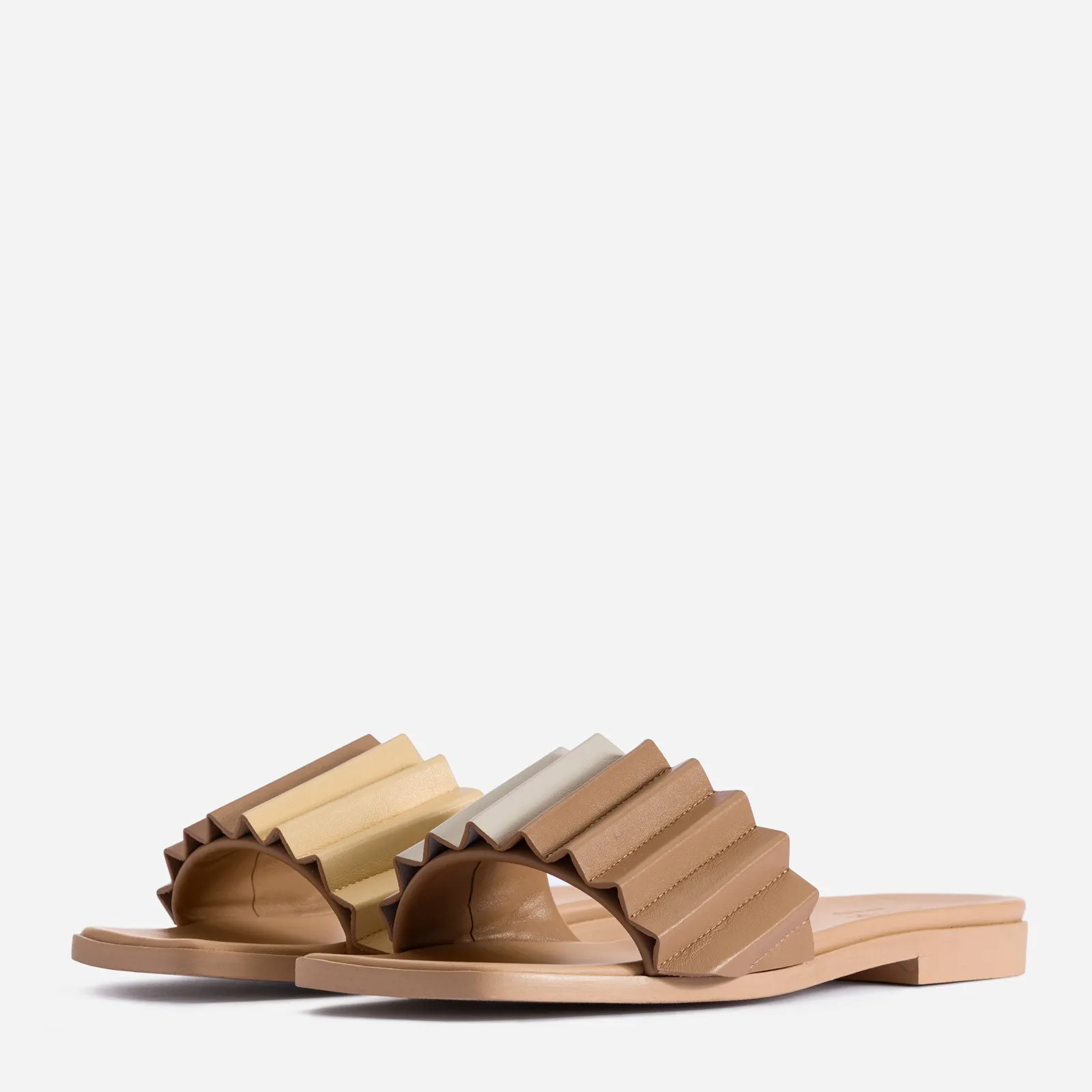 Louise Slide Sandal - Buttermilk