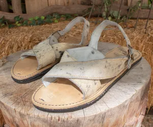 MENS LEATHER 2 strap COWHAIR black & white mexican sandals with tire sole Size 9 Huarache pelo de vaca