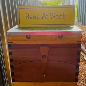 Metal Bee Sign - Various Designs