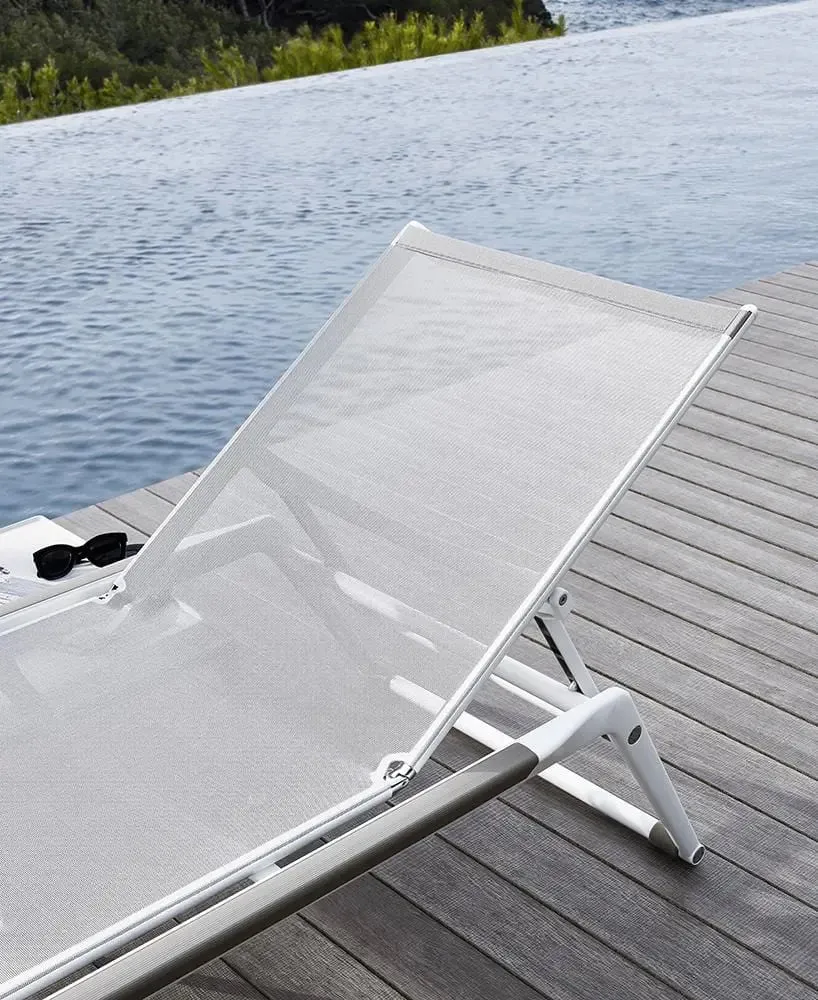 Mirto Outdoor Chaise Longue