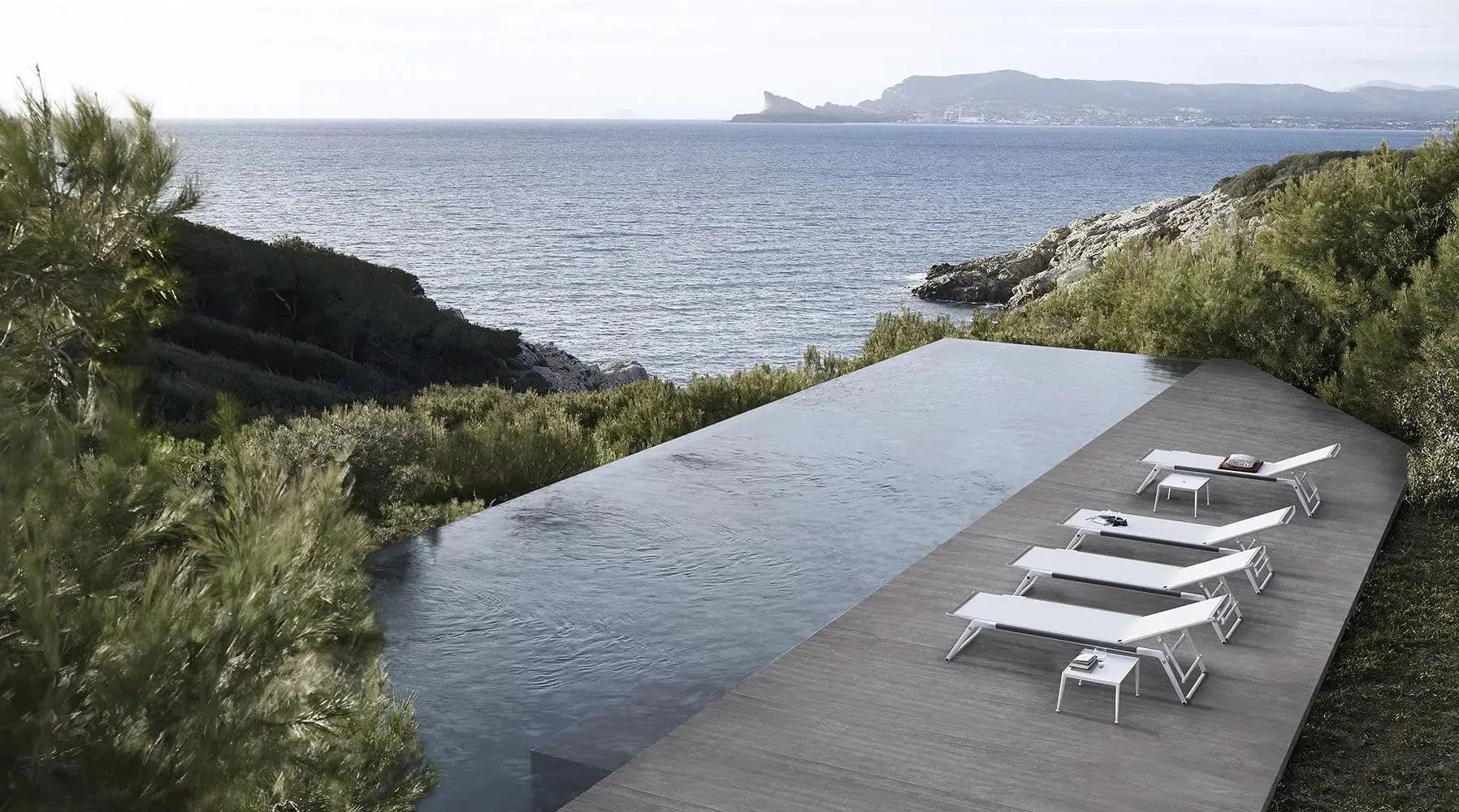 Mirto Outdoor Chaise Longue