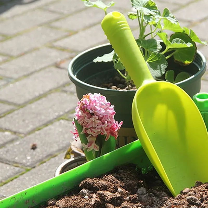Plastic Loose Soil Spade