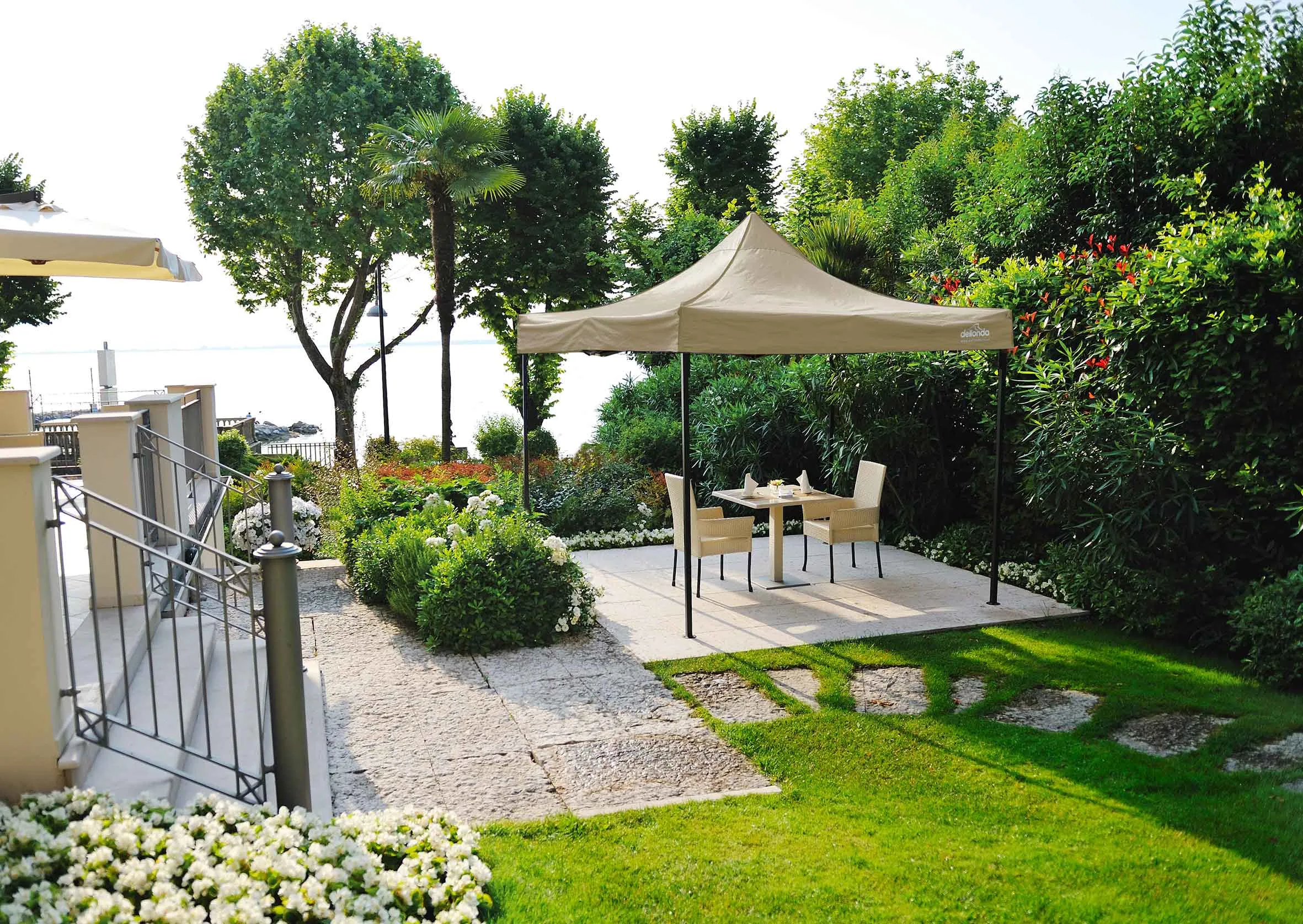 Premium 3x3m Pop-Up Gazebo & Side Walls, Water Resistant, Carry Bag, Stakes & Weight Bags - Beige - DG164
