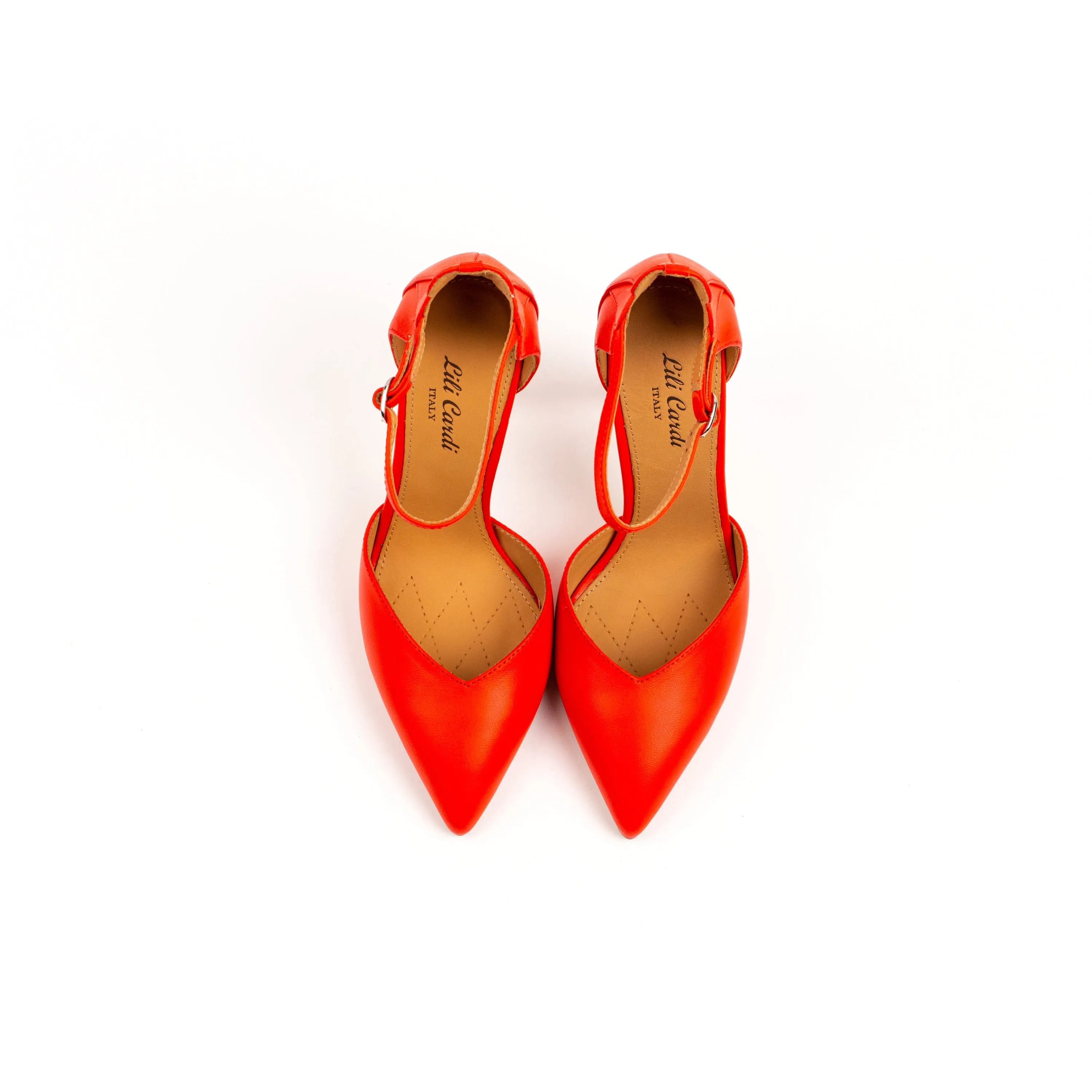 Scarlet Lola