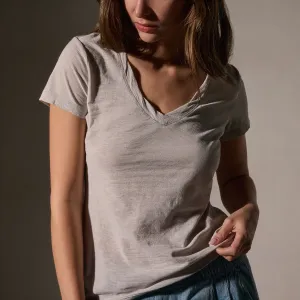 Sheer Slub Casual V Neck - Salt