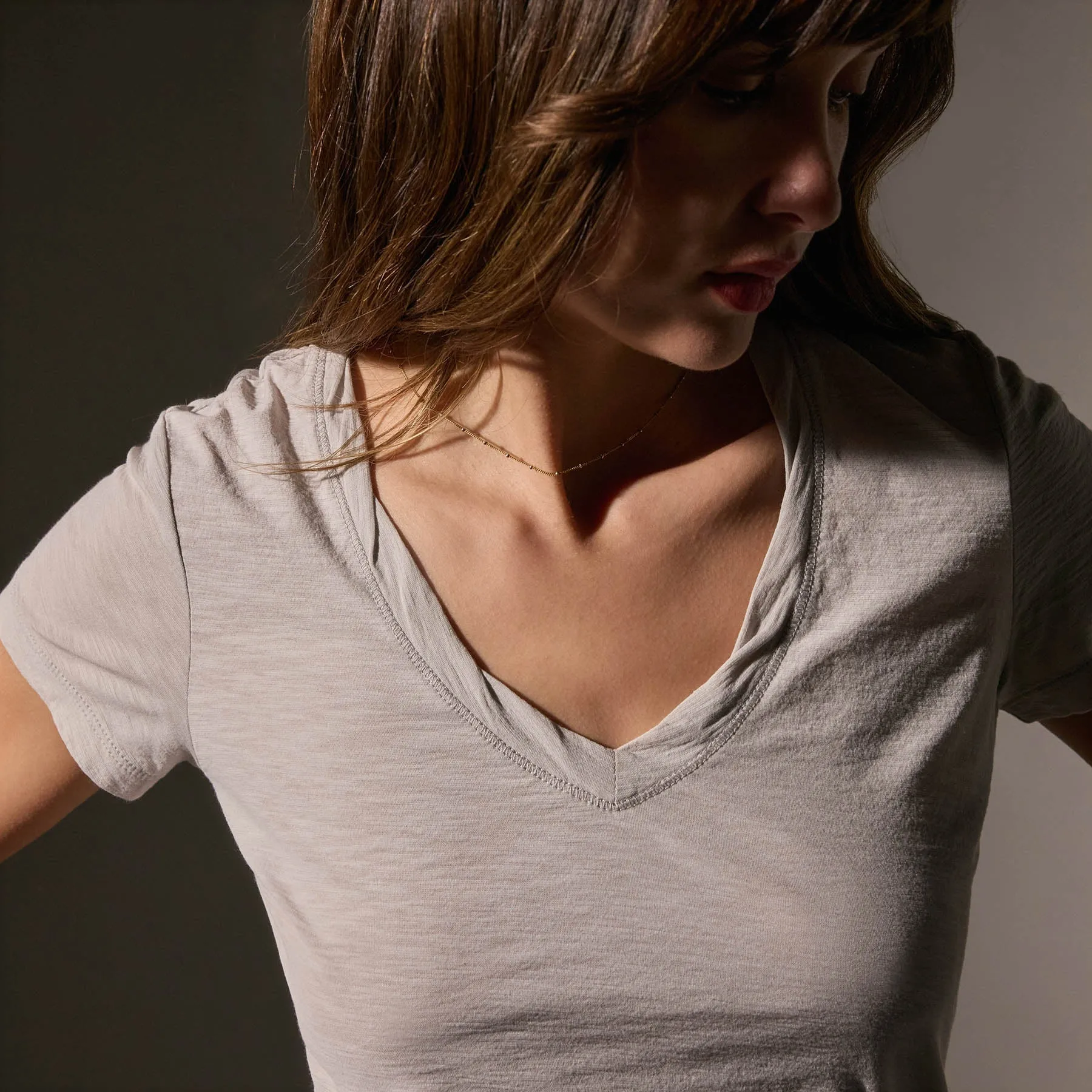 Sheer Slub Casual V Neck - Salt
