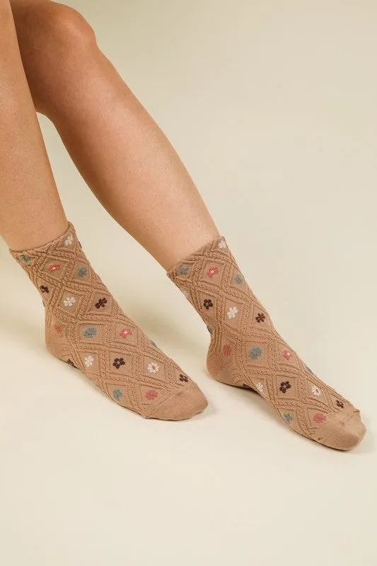 Textured Floral Crew Socks