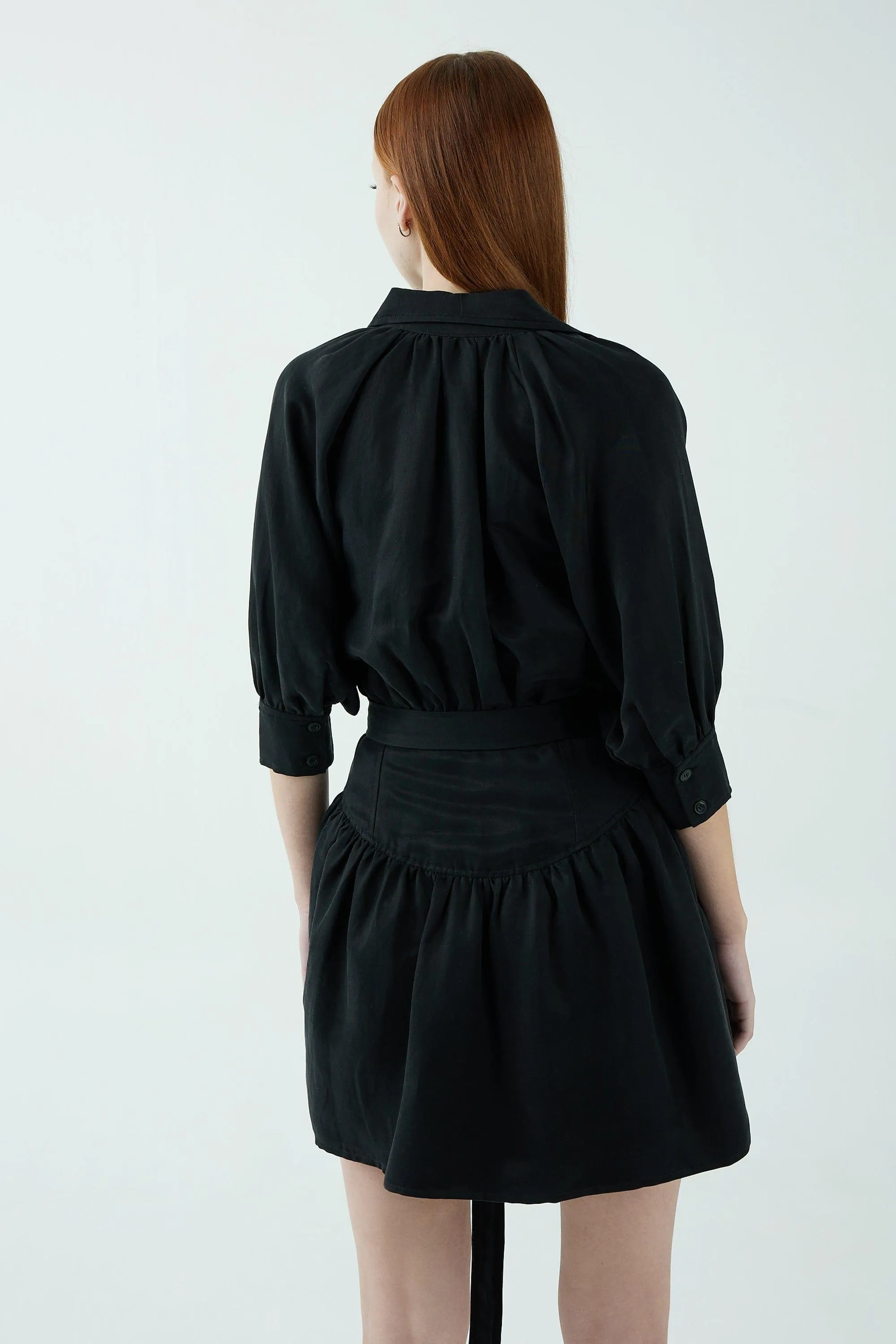 TIGHT LIPPED SHIRT DRESS | BLACK