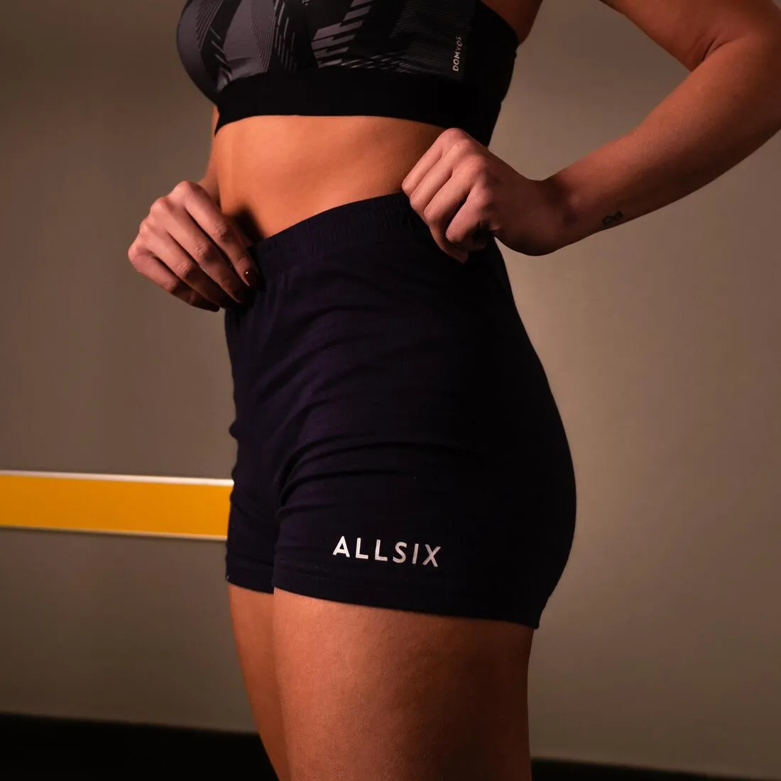V100 Women's Volleyball Shorts