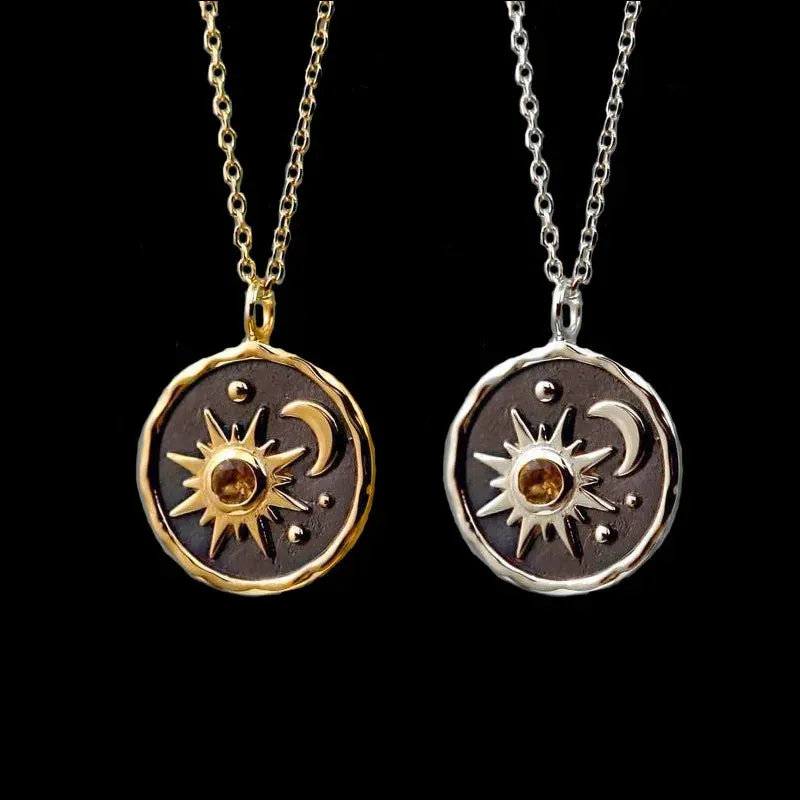 Vintage Boho Sun & Moon Pendant Necklace – Women’s Alloy Clavicle Chain Jewelry