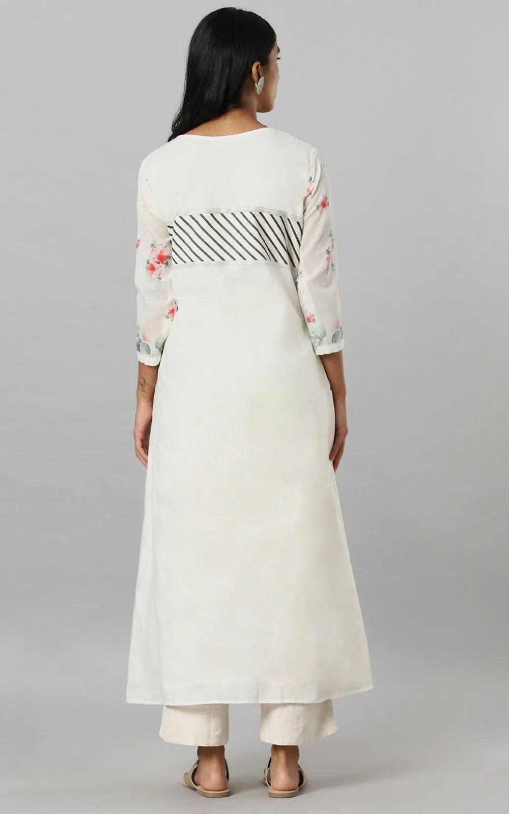 WHITE BLOSSOM COTTON PARALLET YOKE KURTA