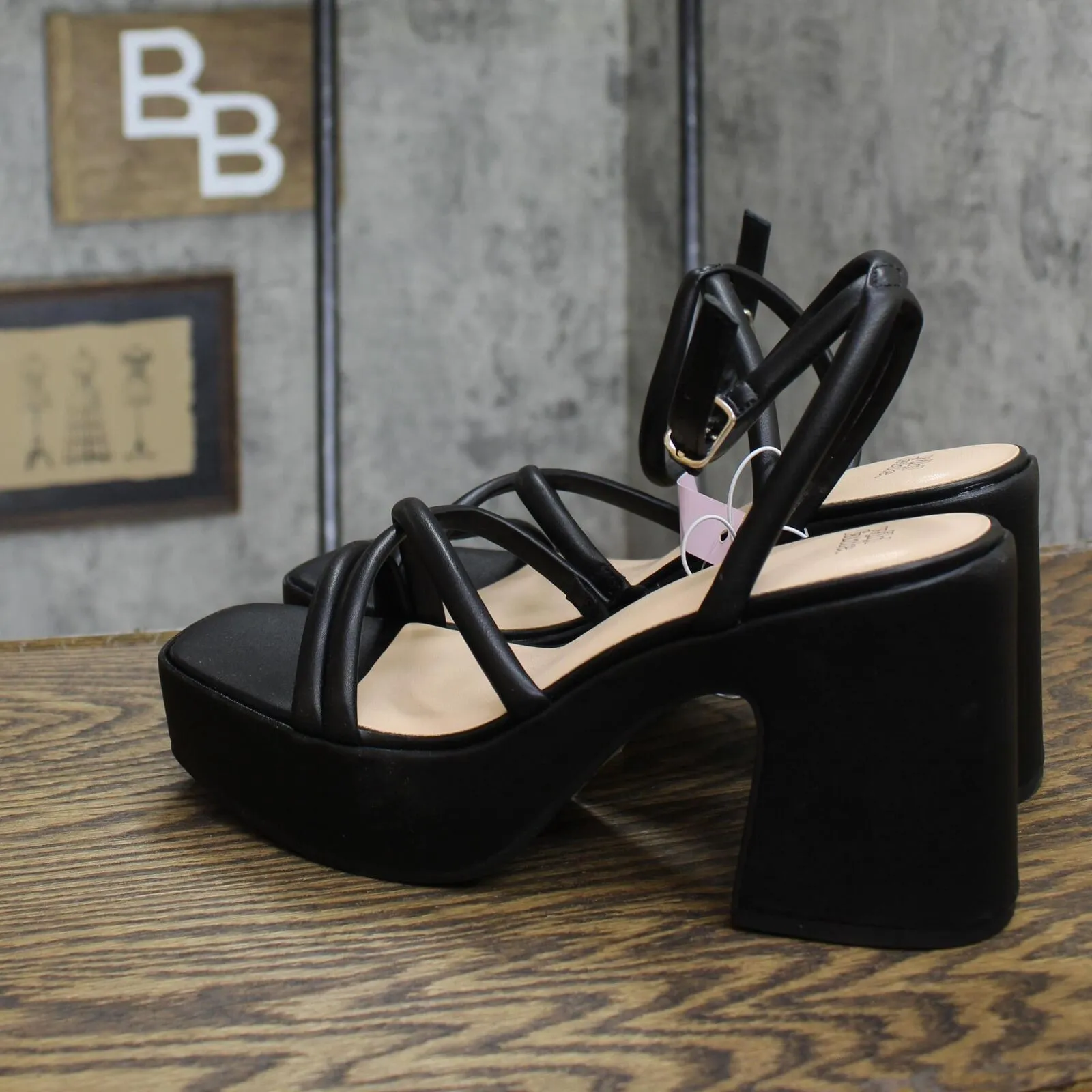 Wild Fable Astro Strappy Platform Heels with Memory Foam Insole Black 9.5M